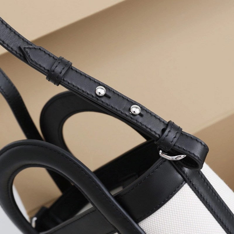 Burberry Bags - BG Bags - 829