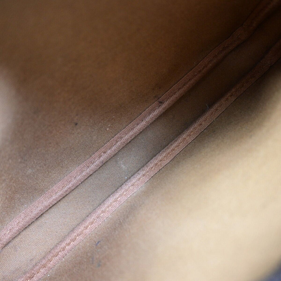 Louis Vuitton Pochette Accessoires  Canvas Clutch Bag