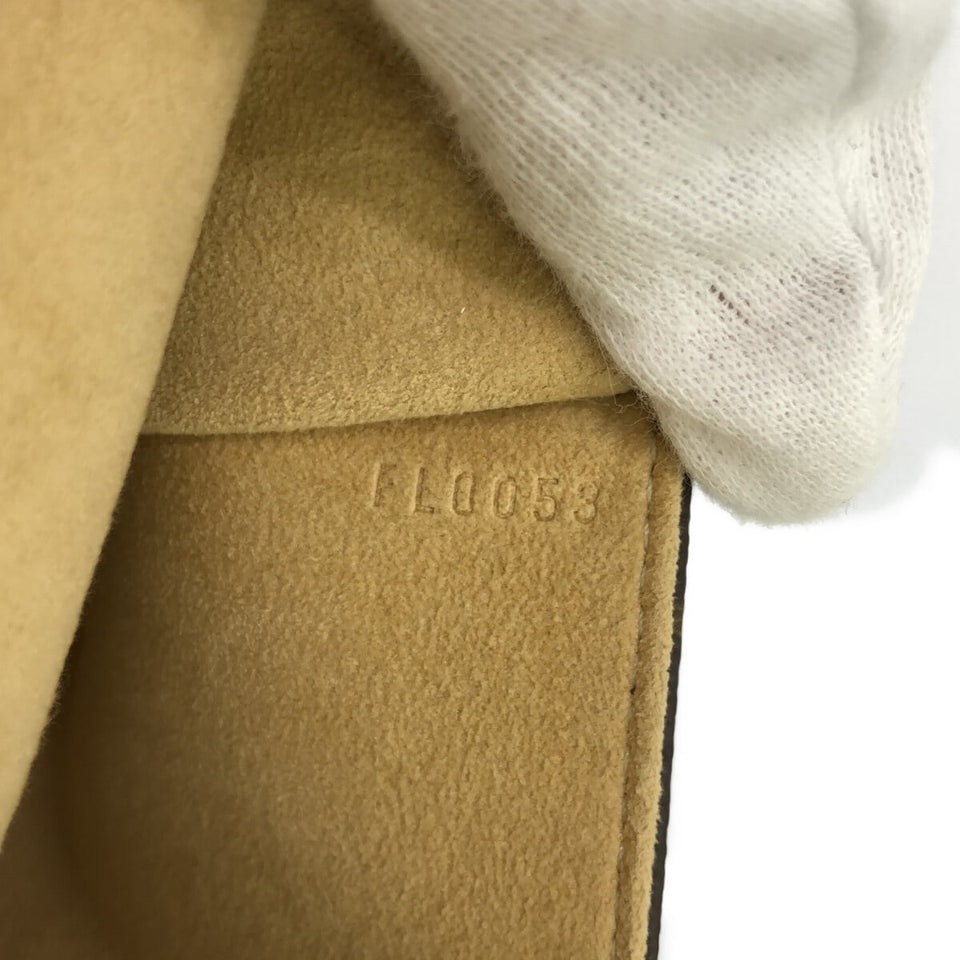 Louis Vuitton Florentine  Canvas Clutch Bag