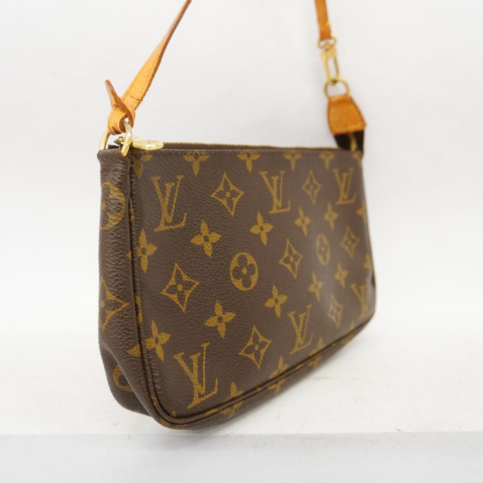 Louis Vuitton Pochette Accessoires  Canvas Clutch Bag