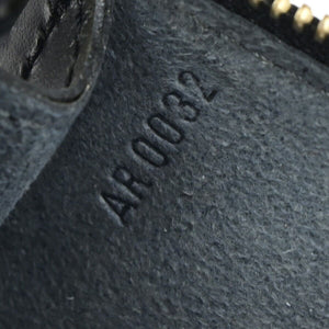 Louis Vuitton Pochette Accessoires  Leather Clutch Bag