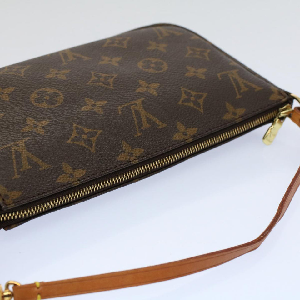 Louis Vuitton Pochette Accessoires  Canvas Clutch Bag