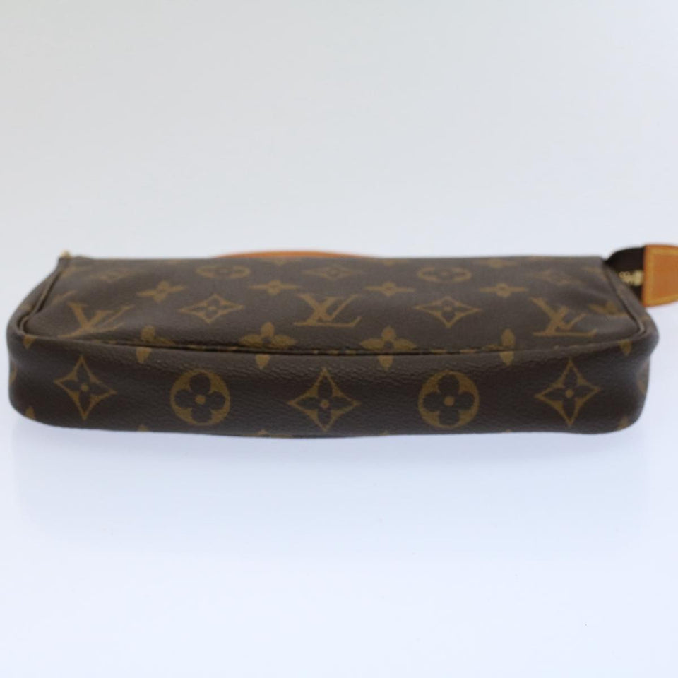 Louis Vuitton Pochette Accessoire  Canvas Clutch Bag