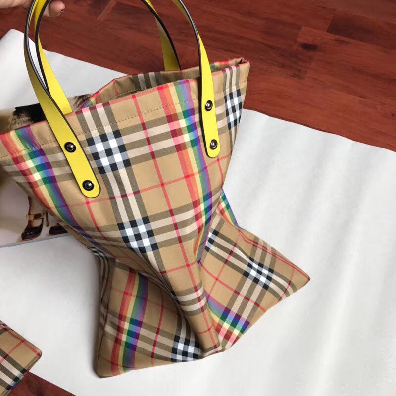 Burberry Bags - Bagsattire   287