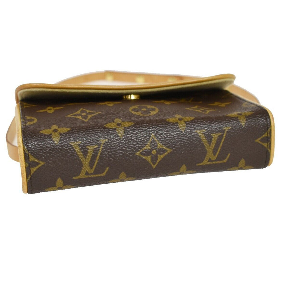 Louis Vuitton Pochette Florentine  Canvas Clutch Bag