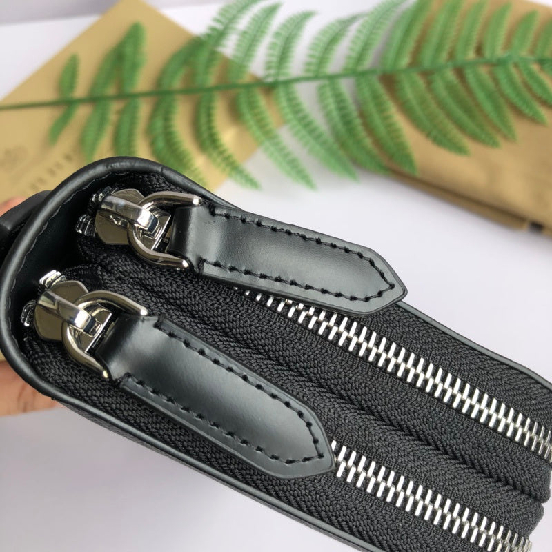 Burberry Bags - Bagsattire   520