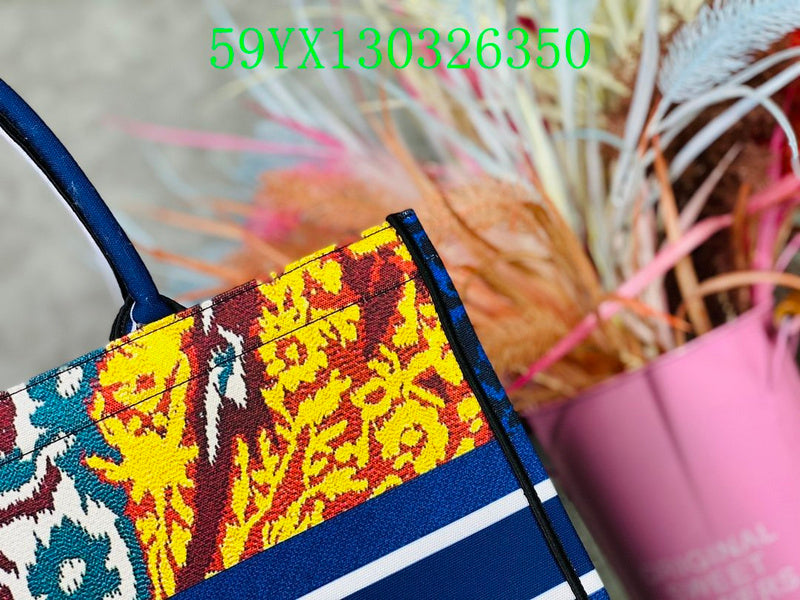 Christian Dior Bags Bags - The Tote   062