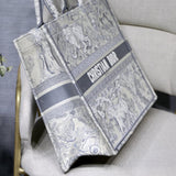 Christian Dior BOOK TOTE
