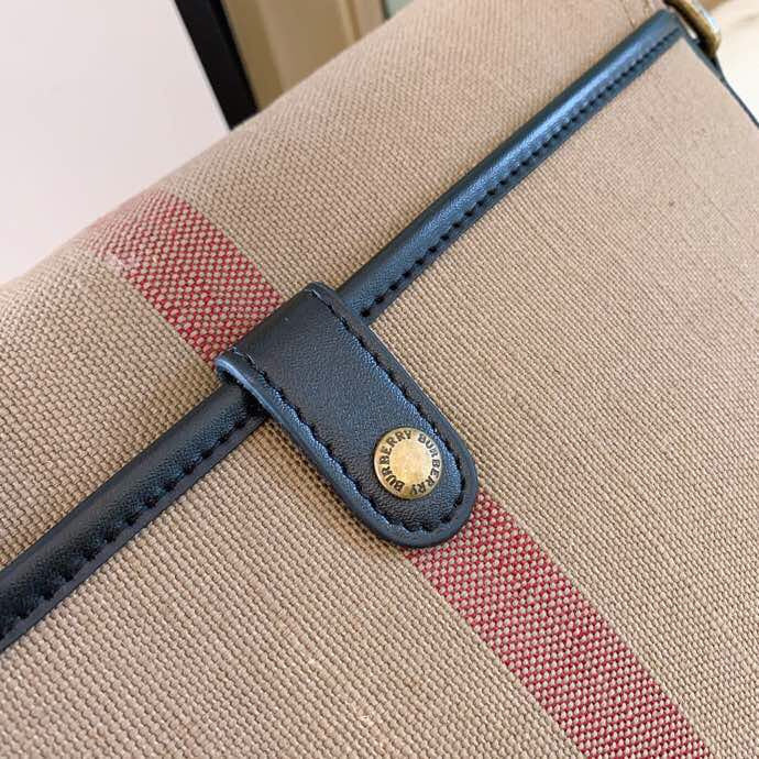 Burberry Bags - Bagsattire   211