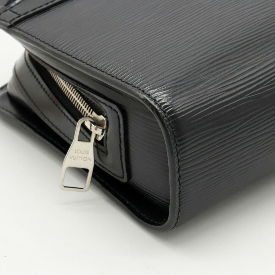Louis Vuitton Osh  Leather Clutch Bag