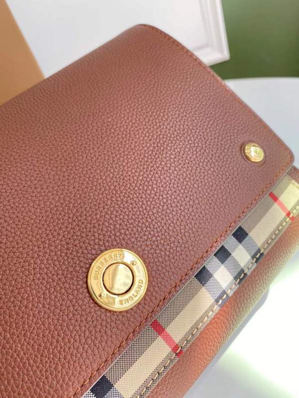 Burberry Bags - BG Bags - 611