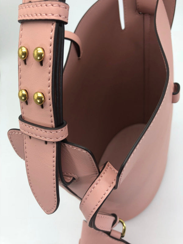 Burberry Bags - Bagsattire   340