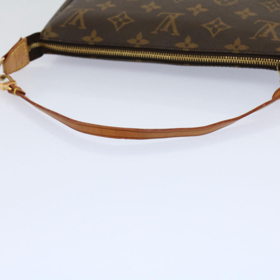 Louis Vuitton Pochette Accessoire  Canvas Clutch Bag