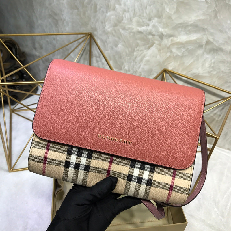 Burberry Bags - Bagsattire   486
