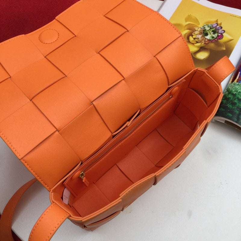 Burberry Bags - Bagsattire   170