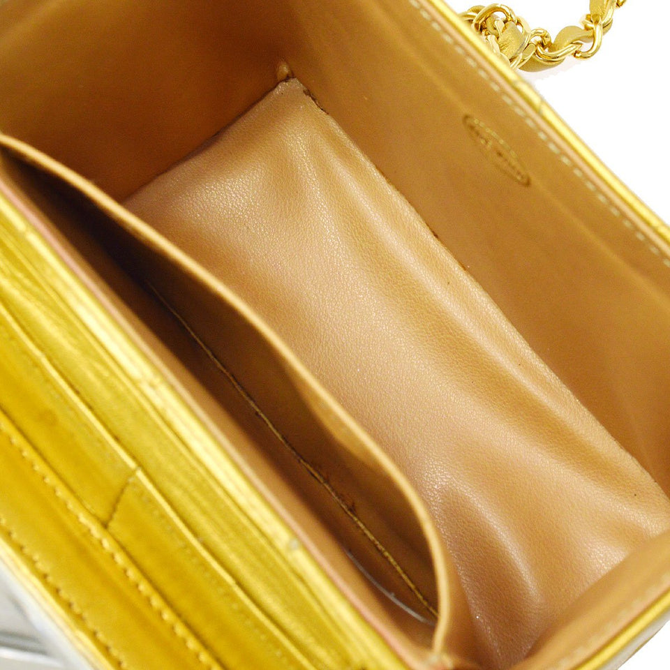 CHANEL 1991-1994 Gold Lambskin Vanity Shoulder Bag ao28945