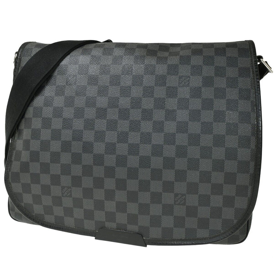 Louis Vuitton Daniel Gm Crossbody