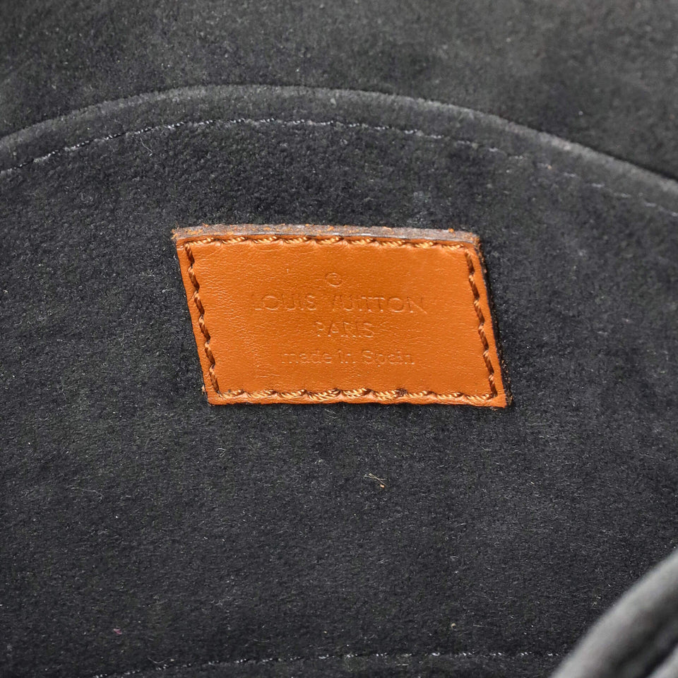 Louis Vuitton Dauphine Shoulder Bag
