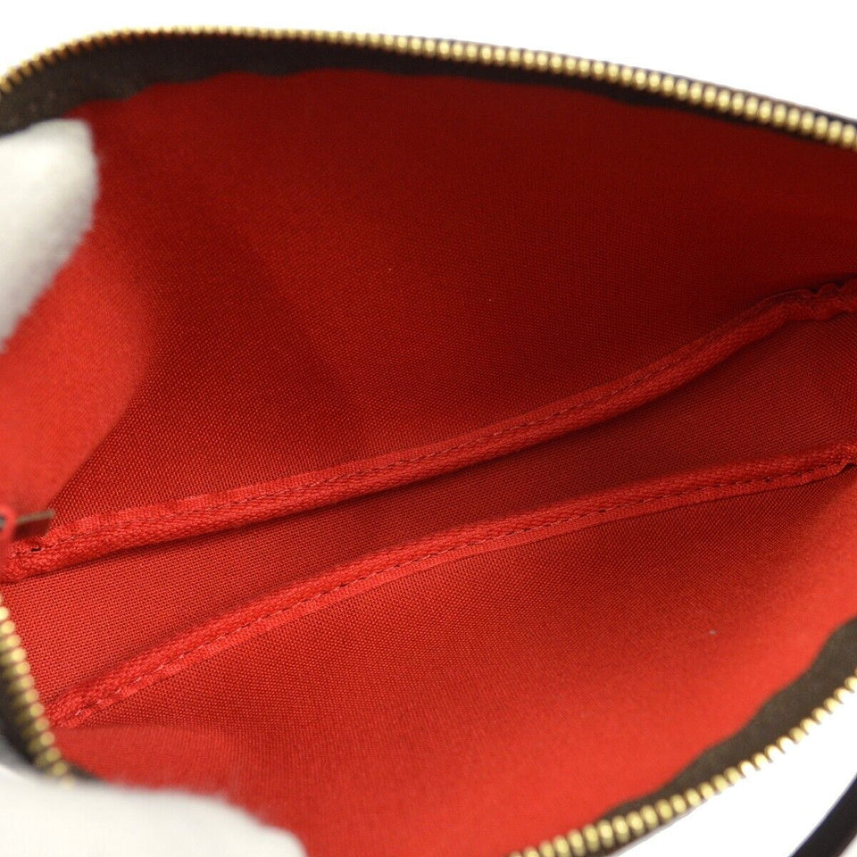 Louis Vuitton Damier Pochette
