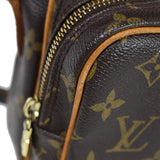 Louis Vuitton  Crossbody Shoulder