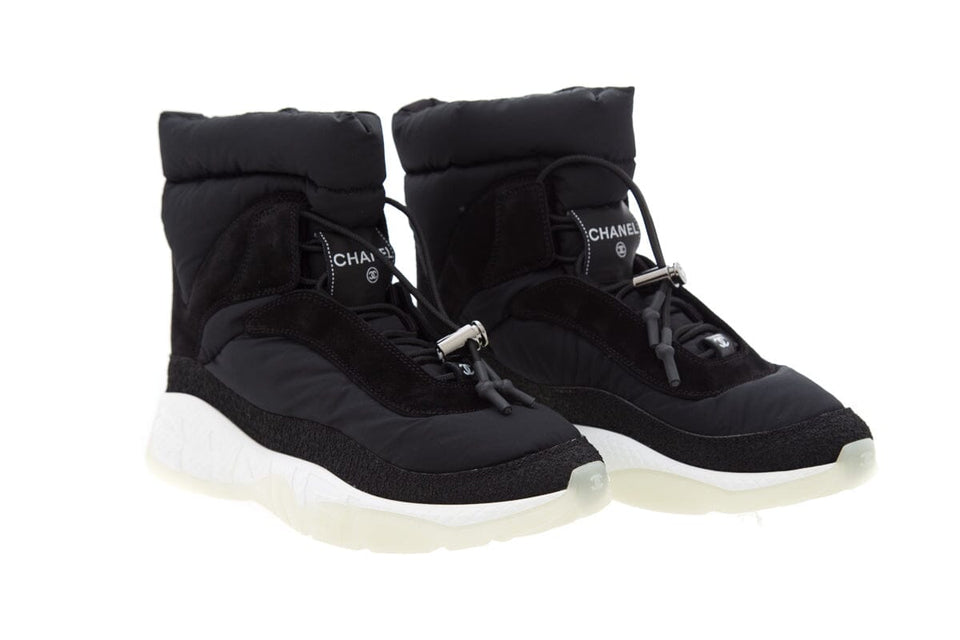 Chanel Black Nylon & Suede Snow Booties SZ 37.5