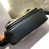 Burberry Bags - Bagsattire   584