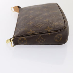Louis Vuitton Pochette Accessoire  Canvas Clutch Bag