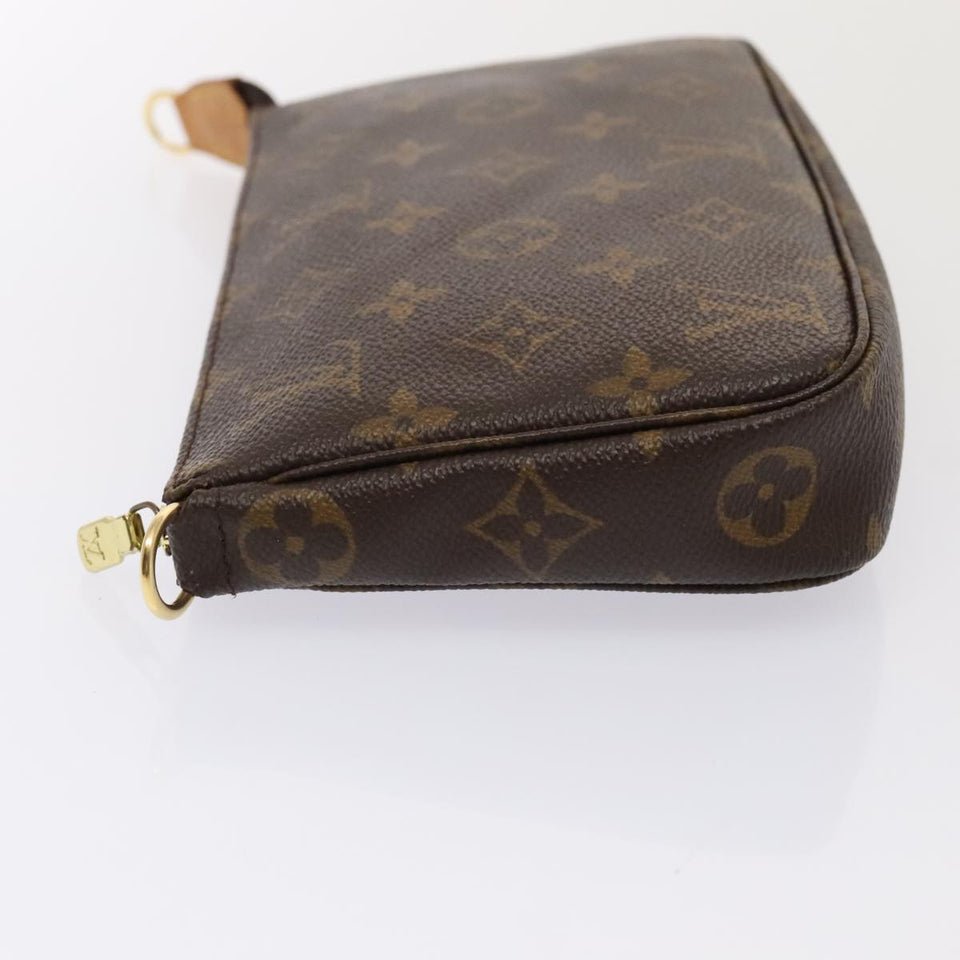 Louis Vuitton Pochette Accessoire  Canvas Clutch Bag