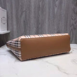 Burberry Bags - Bagsattire   688