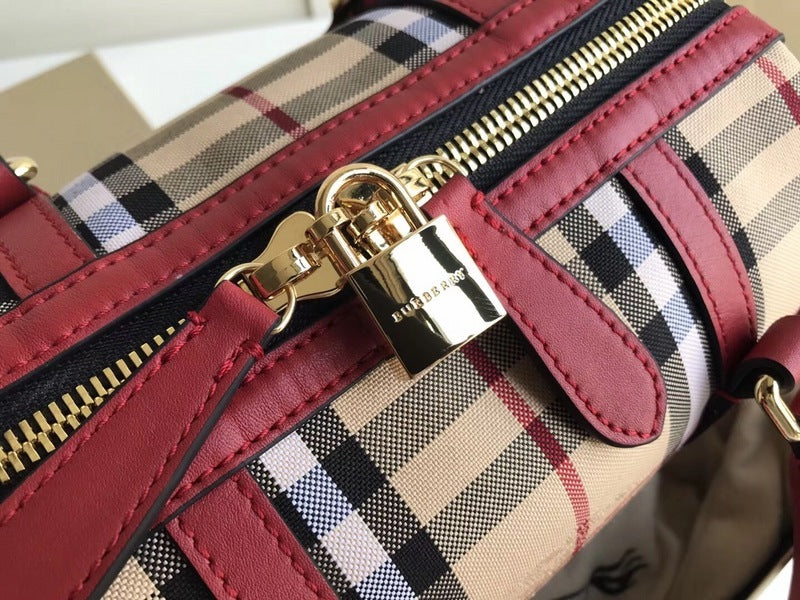 Burberry Bags - Bagsattire   237