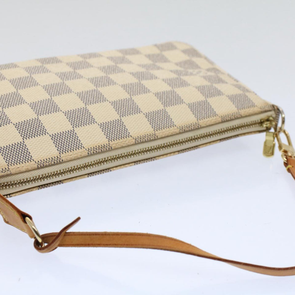 Louis Vuitton Pochette Accessoires  Canvas Clutch Bag