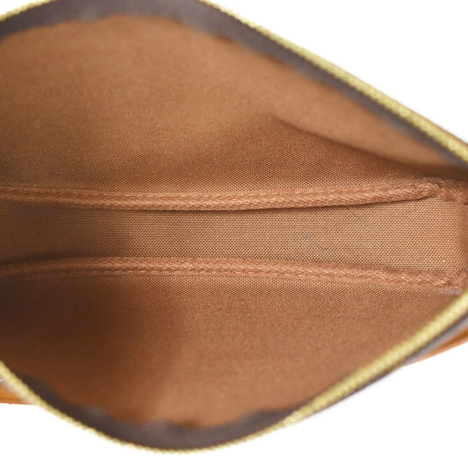 Louis Vuitton Pochette Accessoires  Canvas Clutch Bag