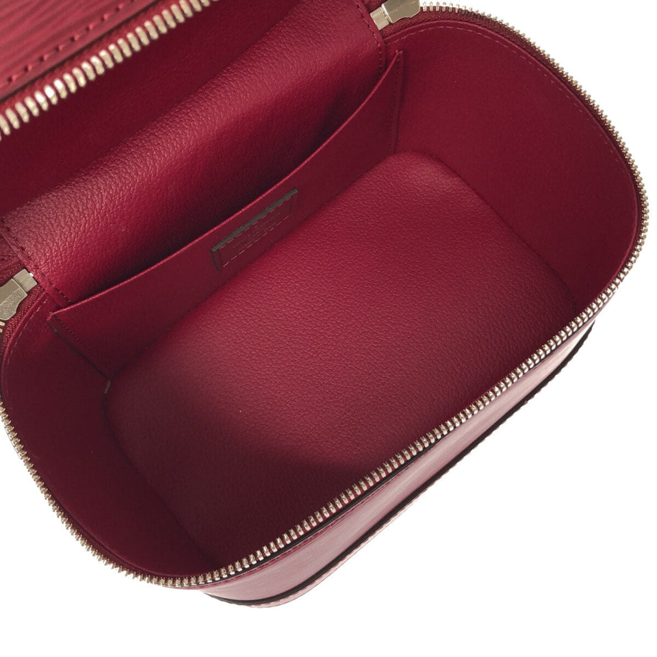 Louis Vuitton Nice  Leather Clutch Bag