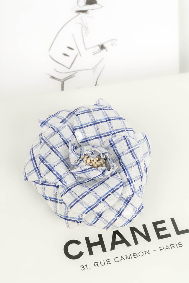 Broche Camélia Chanel
