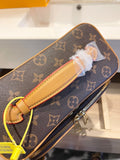 Luxury Handbags Louis Vuitton 515