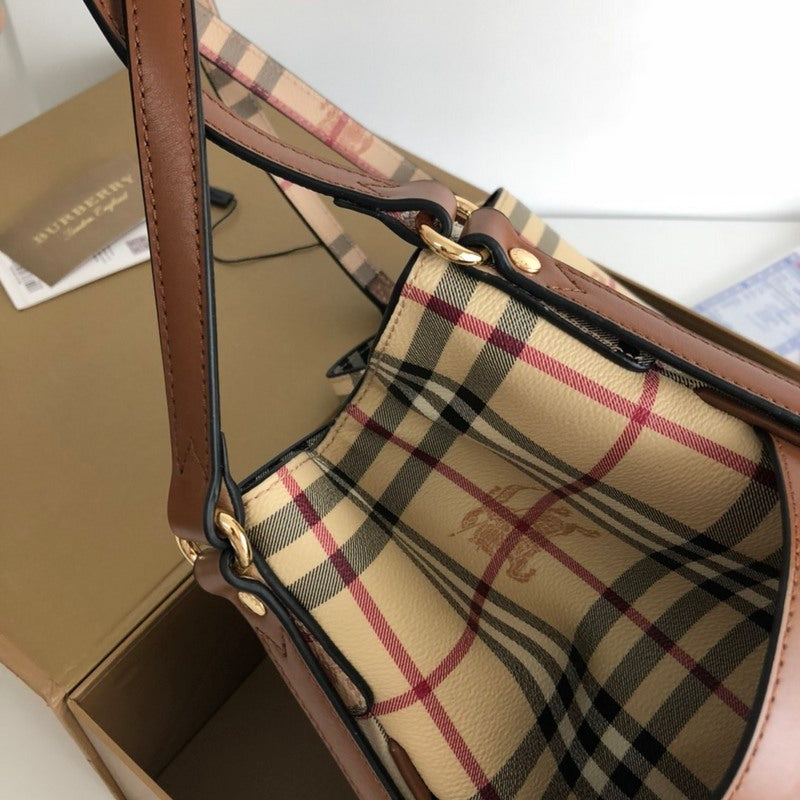 Burberry Bags - Bagsattire   506
