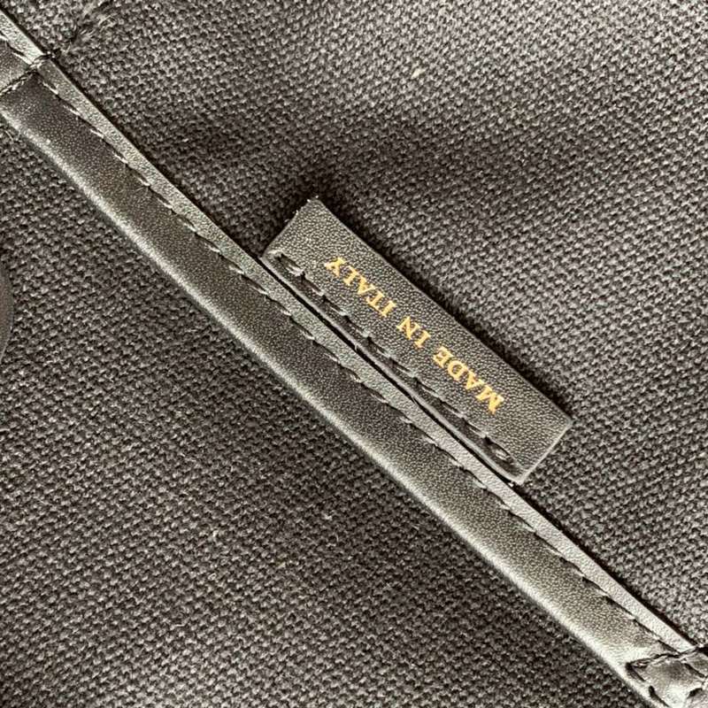 Burberry Bags - Bagsattire   669