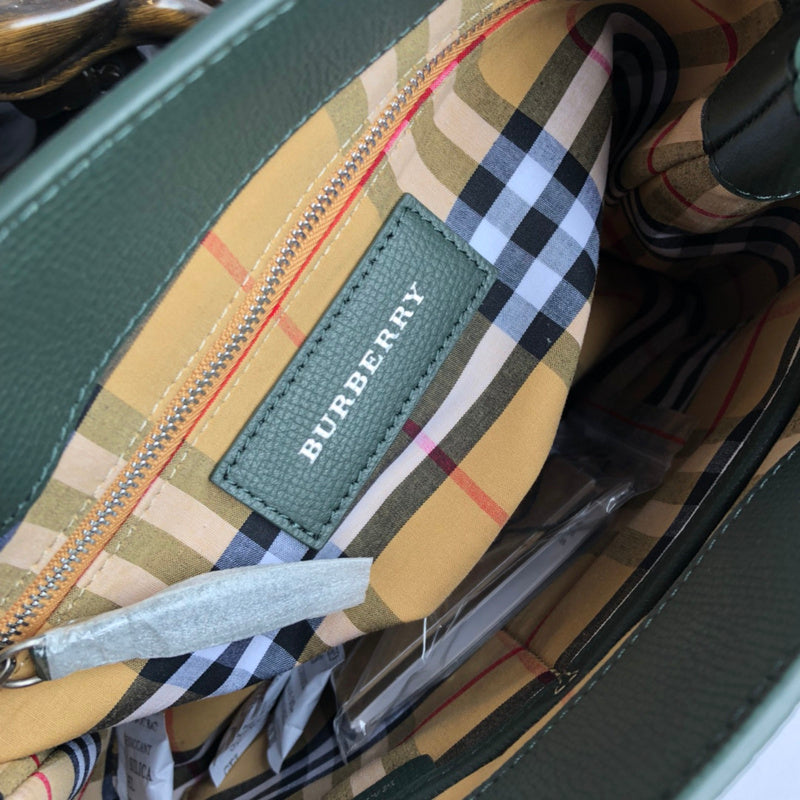 Burberry Bags - Bagsattire   500