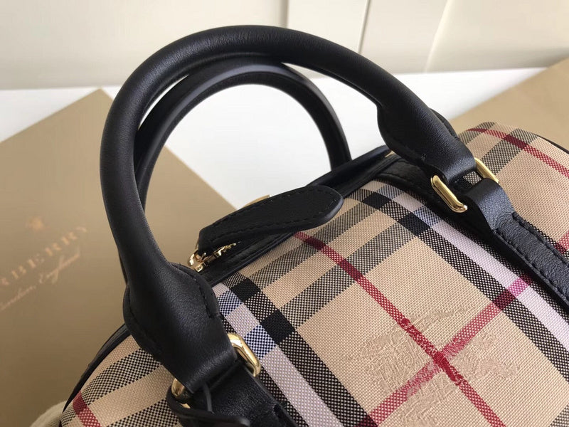 Burberry Bags - Bagsattire   280
