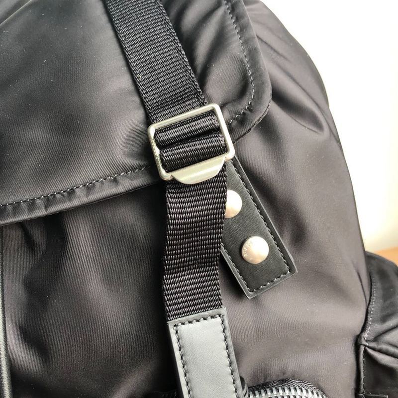 Burberry Bags - Bagsattire   676