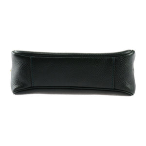 Louis Vuitton Pochette Accessoire  Leather Clutch Bag