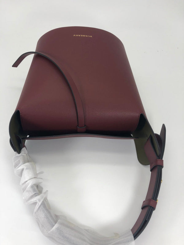 Burberry Bags - Bagsattire   323