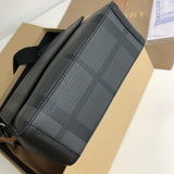 Burberry Bags - Bagsattire   579