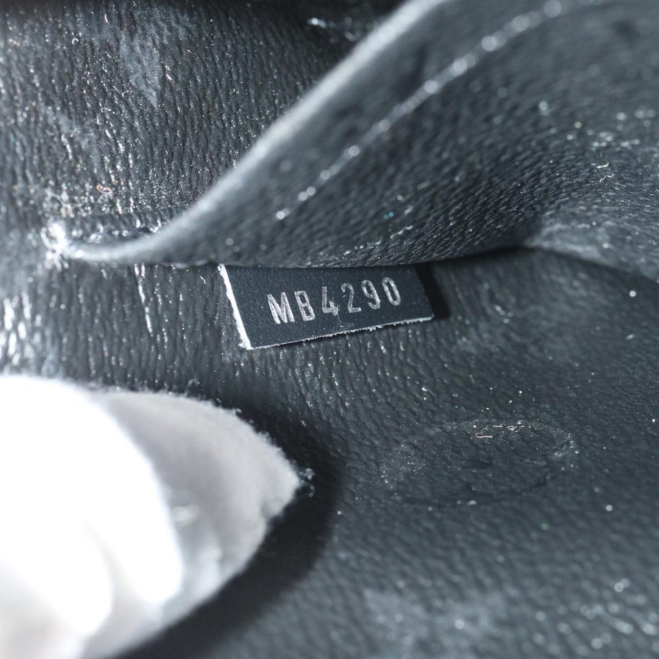 Louis Vuitton Pochette Accessoires  Leather Clutch Bag