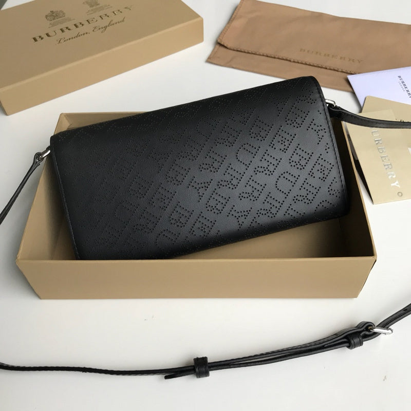 Burberry Bags - Bagsattire   660