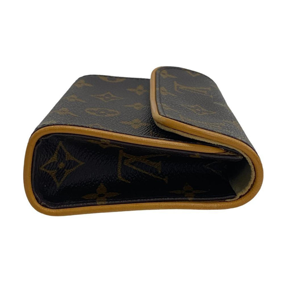 Louis Vuitton Florentine  Leather Clutch Bag