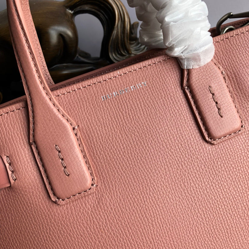 Burberry Bags - Bagsattire   480