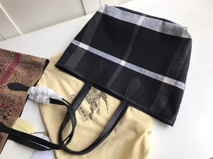 Burberry Bags - Bagsattire   294