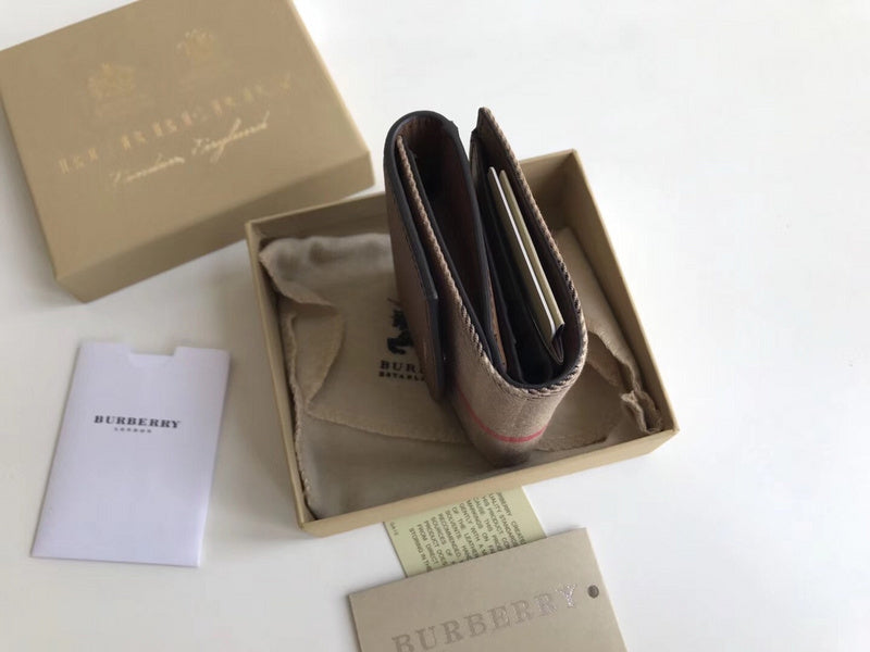 Burberry Bags - Bagsattire   549