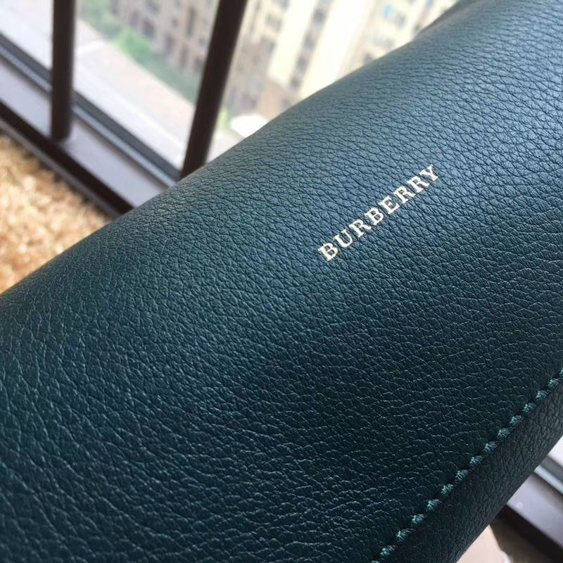 Burberry Bags - Bagsattire   448
